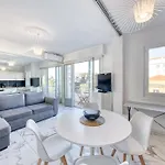 Family Sea View ניס