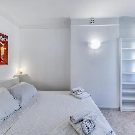 Διαμέρισμα Family Sea View *